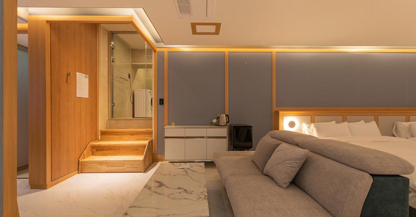 Hwangridan Stay Gyeongju Exterior photo